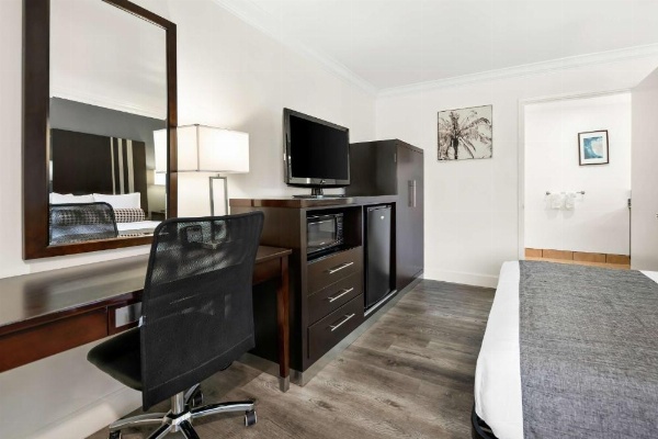 Best Western Park Crest Inn image 24