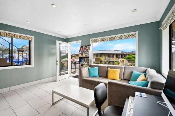 Best Western Park Crest Inn image 4