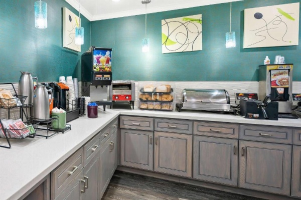 Best Western Park Crest Inn image 9